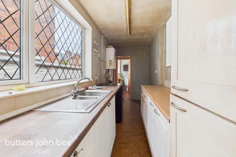 2 bedroom terraced house for sale, West Street, Crewe