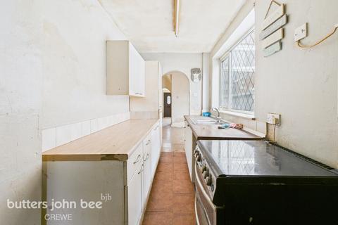 2 bedroom terraced house for sale, West Street, Crewe