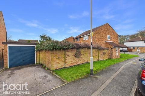 undefined, Favell Drive, Milton Keynes