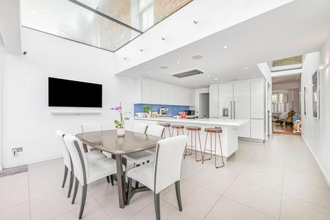 4 bedroom terraced house for sale, Grandison Road, London, SW11