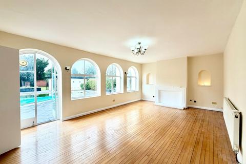 undefined, Thornton Grove, Pinner, Greater London, HA5