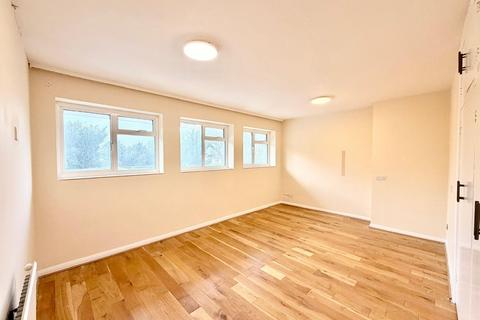 undefined, Thornton Grove, Pinner, Greater London, HA5
