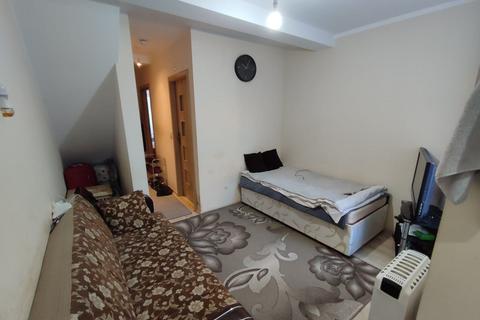 undefined, Dronfield Street, Leicester LE5