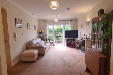 undefined, Goodwin Court, EN4