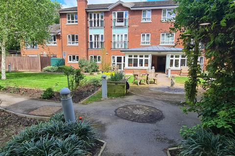 2 bedroom flat for sale, Goodwin Court, East Barnet EN4