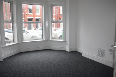 6 bedroom semi-detached house for sale, Granville Road, Fallowfield, Manchester. M14 6AE