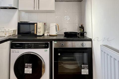 undefined, Essex Mansions, Essex Road South, London E11