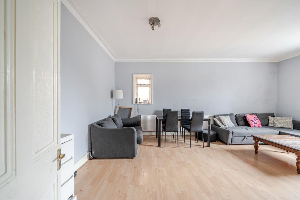 Living/Dining Area