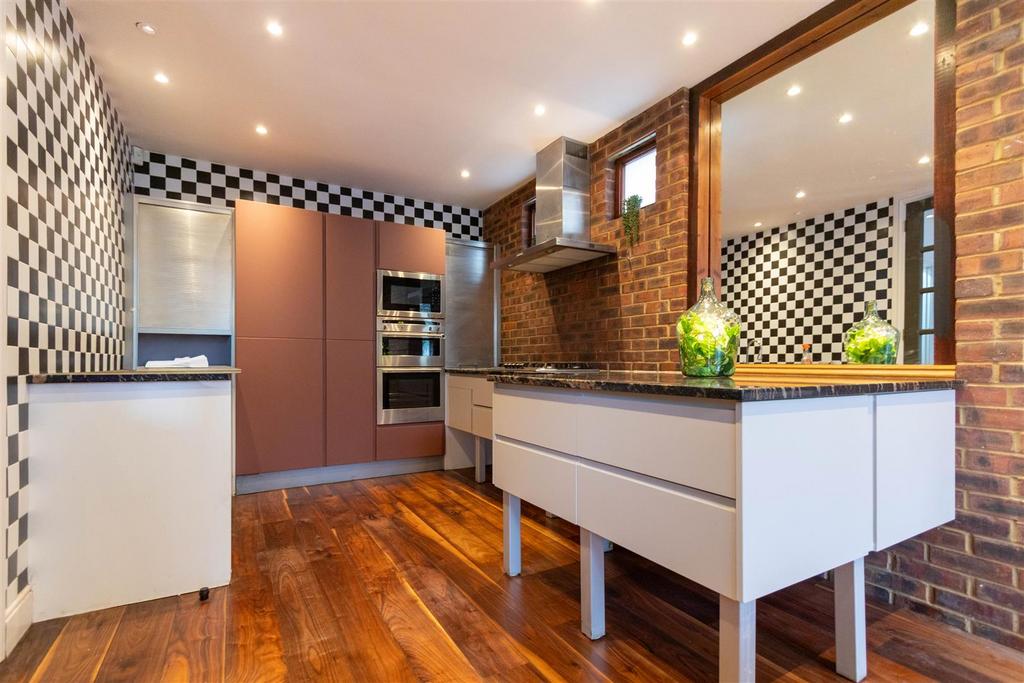 Kitchen.jpg
