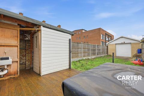 undefined, Bermuda Road, Tilbury, RM18