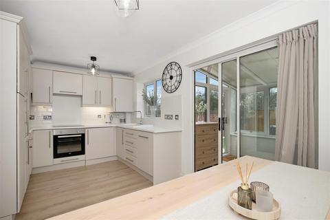 undefined, Ellicks Close, South Gloucestershire BS32