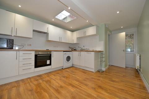 undefined, Rockstone Lane, Southampton SO14