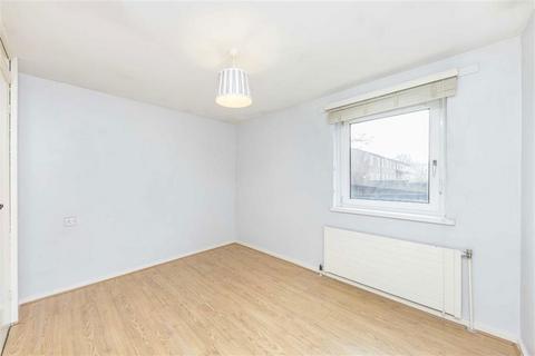 undefined, Swallow Close, London SE14