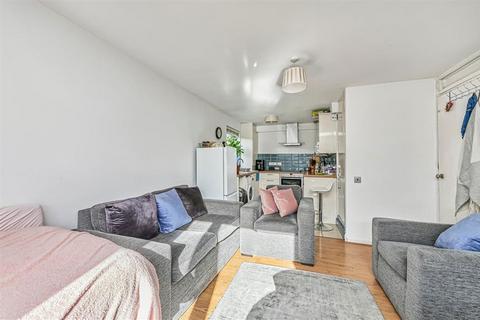 undefined, Swallow Close, London SE14