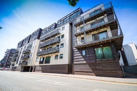 Isaac Way, Manchester, M4