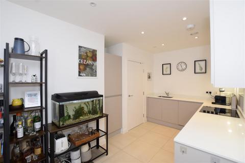 1 bedroom flat for sale, Wembley Hill Road, Wembley