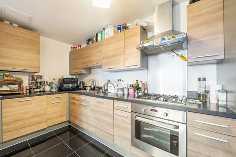 2 bedroom apartment for sale, Tarves Way, London