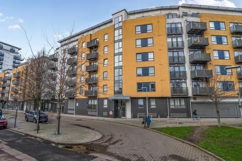2 bedroom apartment for sale, Tarves Way, London