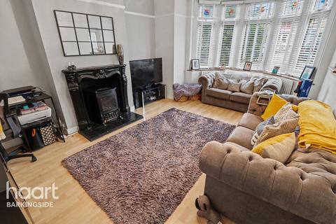 3 bedroom semi-detached house for sale, Katherine Gardens, Hainault