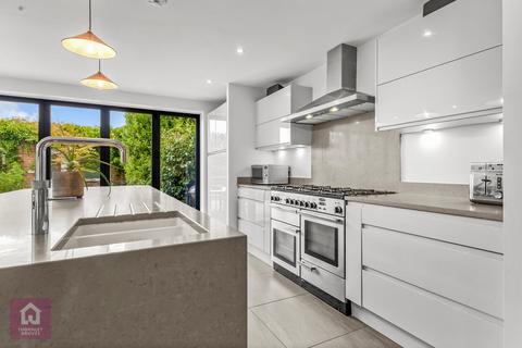4 bedroom semi-detached house for sale, Briony Avenue, Hale, Altrincham, Greater Manchester, WA15