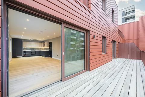 2 bedroom flat for sale, Crimscott Street, Bermondsey SE1