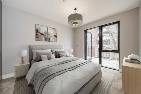 2 bedroom flat for sale, Crimscott Street, Bermondsey SE1