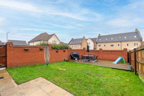 4 bedroom detached house for sale, Thompson Close, Suffolk CB9