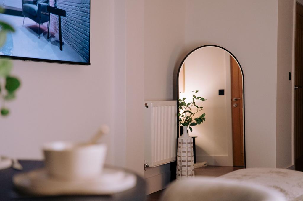 Apartment 3