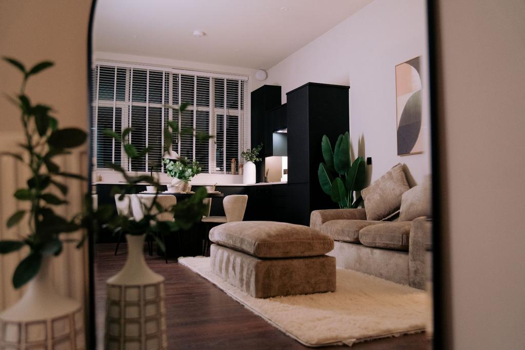 Apartment 3