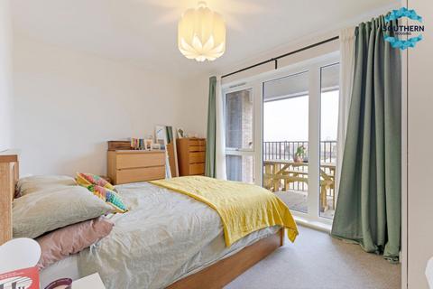 1 bedroom flat for sale, 37 Greenwich High Road, London, SE10