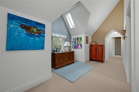 5 bedroom detached house to rent, Shalden Green Road, Shalden, Alton, Hampshire, GU34