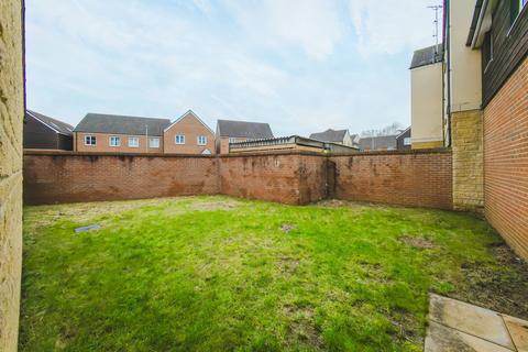 2 bedroom coach house for sale, Mustang Way, Sparcells, Swindon, SN5 5DY