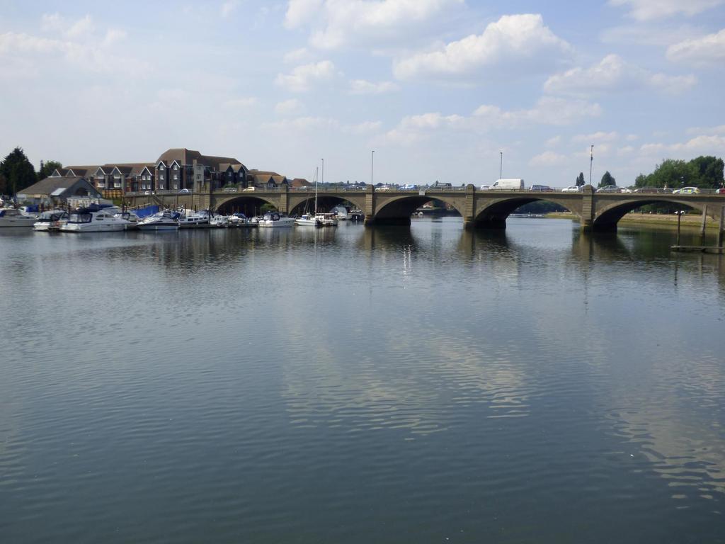 Cobden Bridge