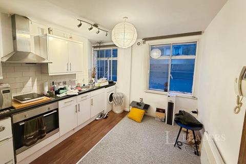 1 bedroom flat to rent, High Street, SO14