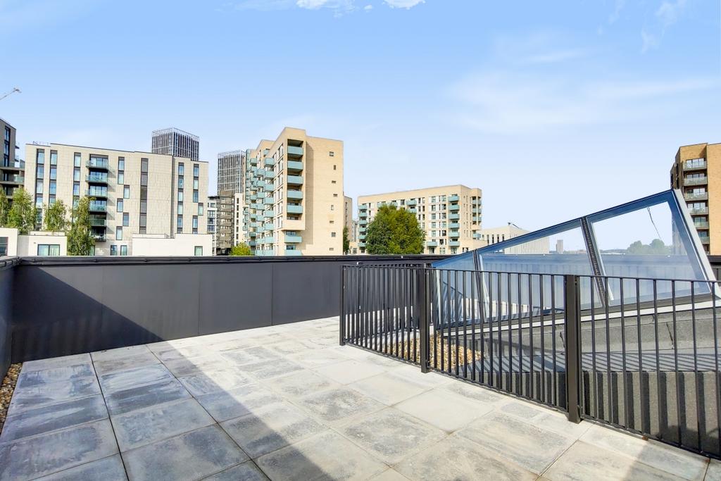 12 Roof Terrace-0