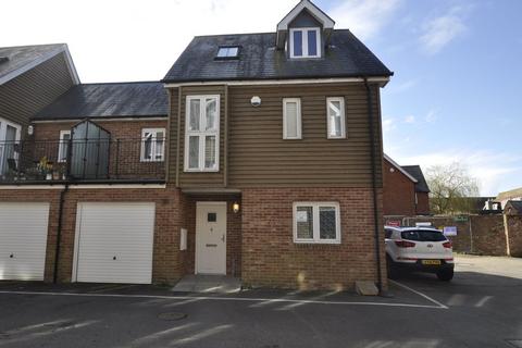 3 bedroom semi-detached house for sale, Forest Gate Court, Ringwood BH24