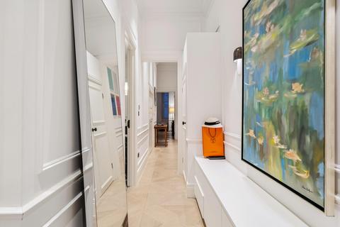 undefined, Cadogan Gardens, London, SW3