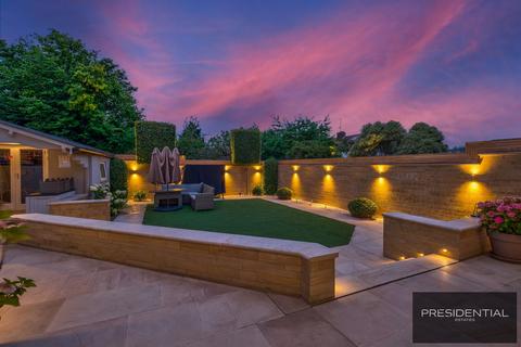 undefined, Clayhall IG5