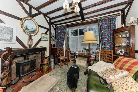3 bedroom semi-detached house for sale, Ashby Road, Scunthorpe, DN16