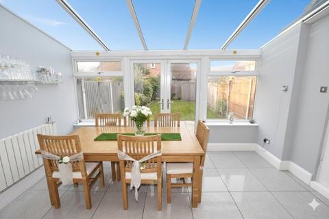 undefined, Alder Drive, Essex RM15
