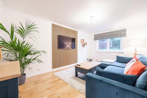 undefined, Ballantrae Crescent, Newton Mearns, Glasgow, G77 5TX