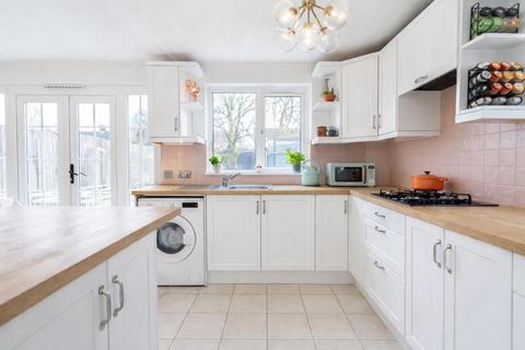 undefined, Rushetts Road, Crawley, RH11