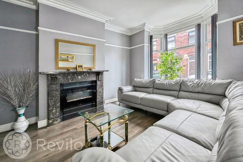 4 bedroom terraced house for sale, Dunster Avenue, Rochdale, OL11