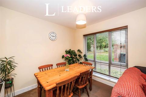 undefined, St. Peters Way, Waterlooville, Hampshire, PO7