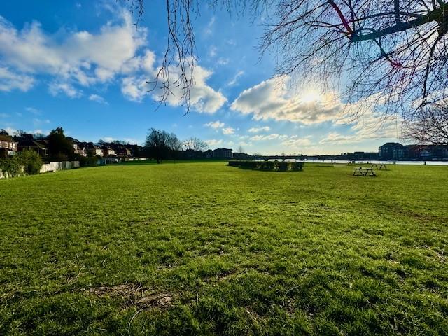 Riverside Park