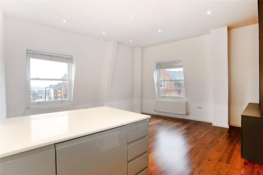Kitchen / Living
