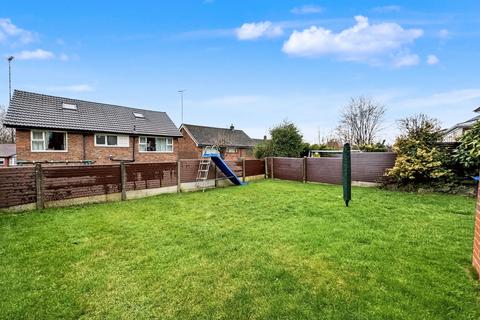 4 bedroom semi-detached house for sale, Rochford Avenue, Whitefield, M45