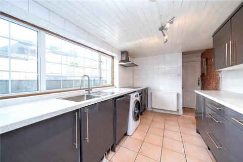 3 bedroom semi-detached house for sale, Bower Place, Maidstone, ME16