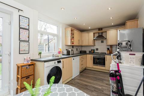 undefined, Whewell Avenue, Radcliffe, Manchester, Greater Manchester, M26 2GD