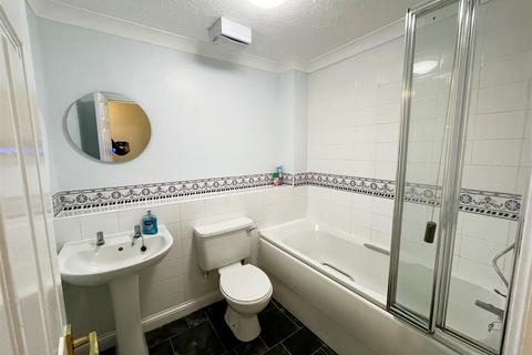 2 bedroom apartment to rent, Banister Park, Southampton